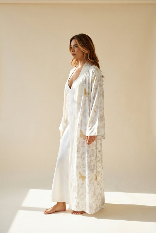 Ayo robe