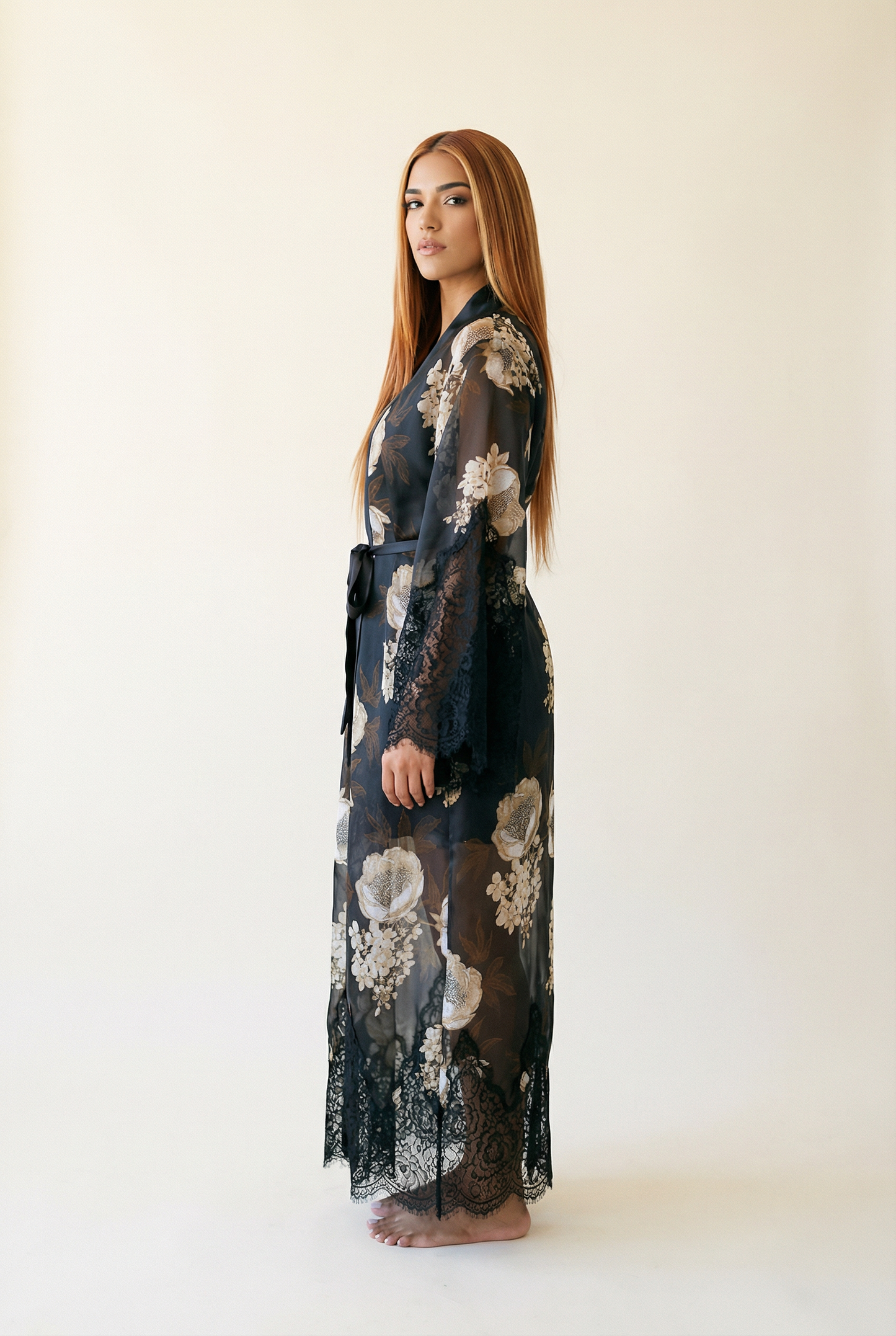 Toni Robe