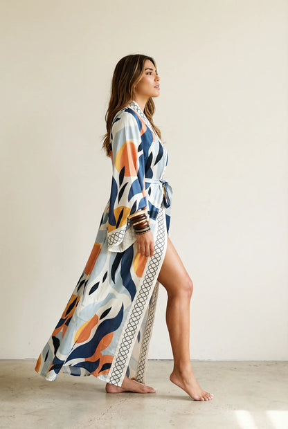 Laila Robe