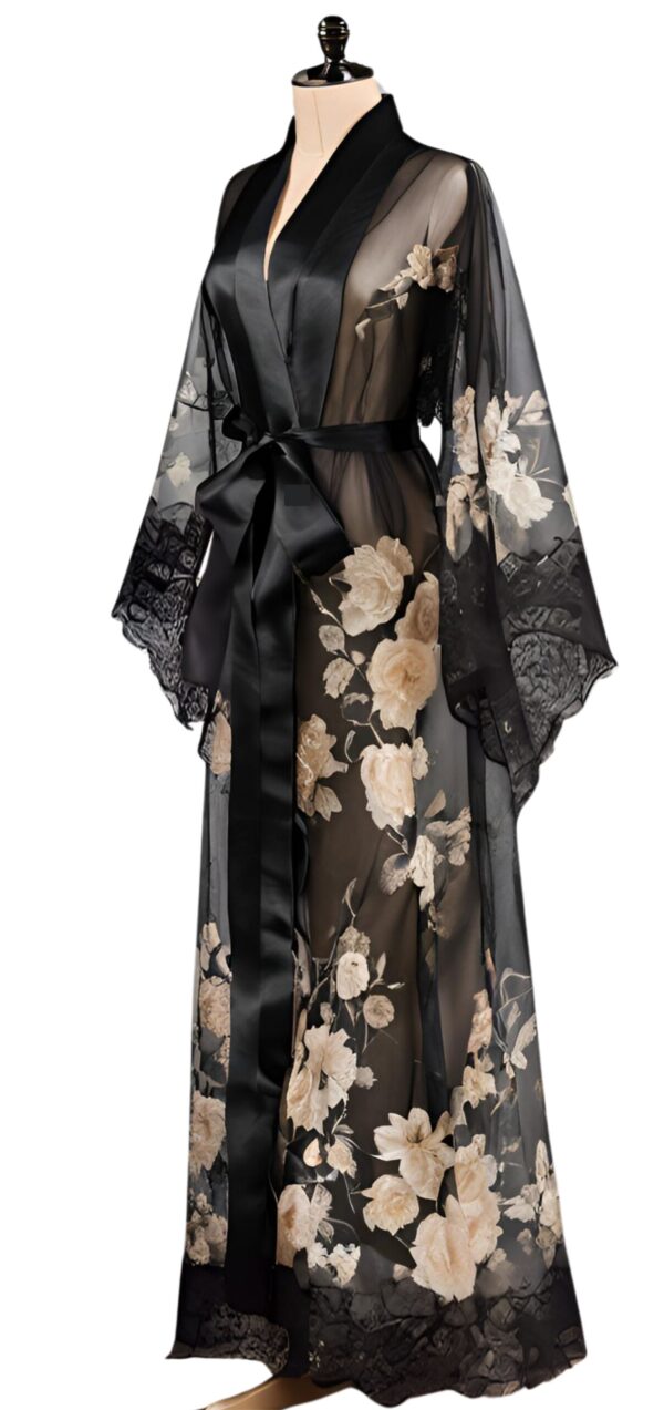 The Toni Robe